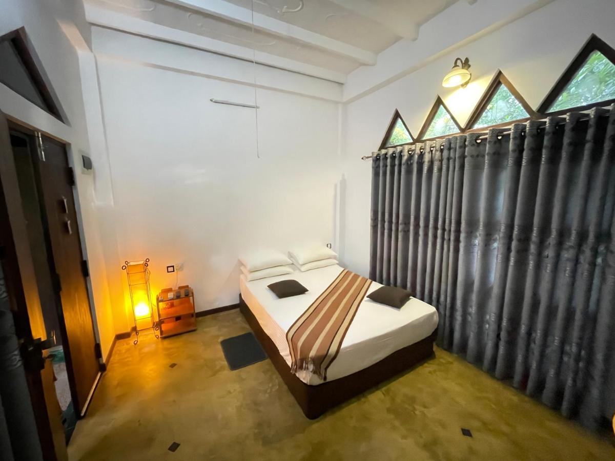 Hotel Gala Addara Dambulla Esterno foto