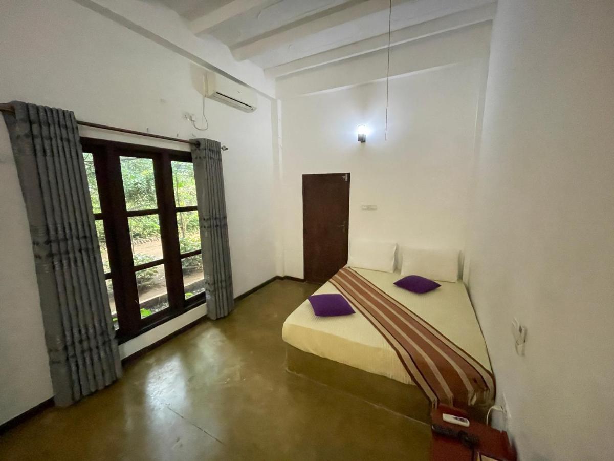 Hotel Gala Addara Dambulla Esterno foto