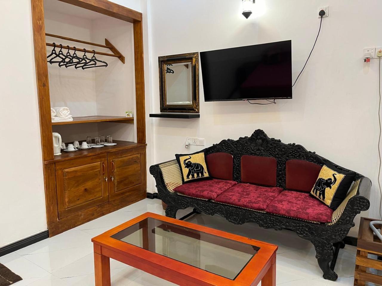 Hotel Gala Addara Dambulla Esterno foto