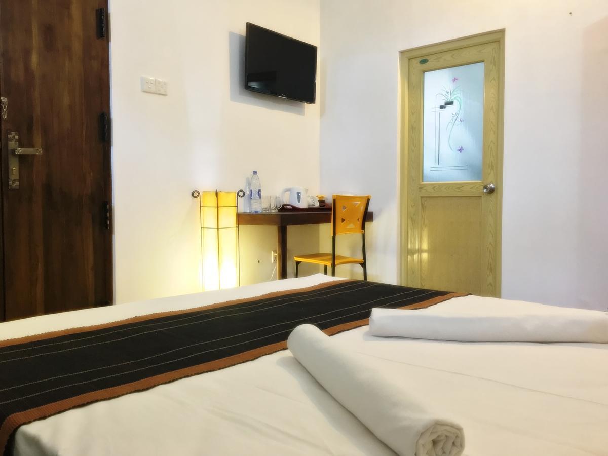 Hotel Gala Addara Dambulla Esterno foto